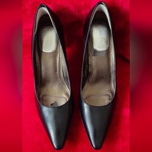 Calvin Klein Dolly Black Pumps/ Heels - Size 7N